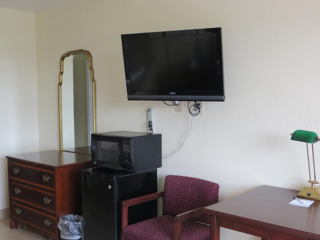 Flagship Inn Lake Brownwood Kültér fotó