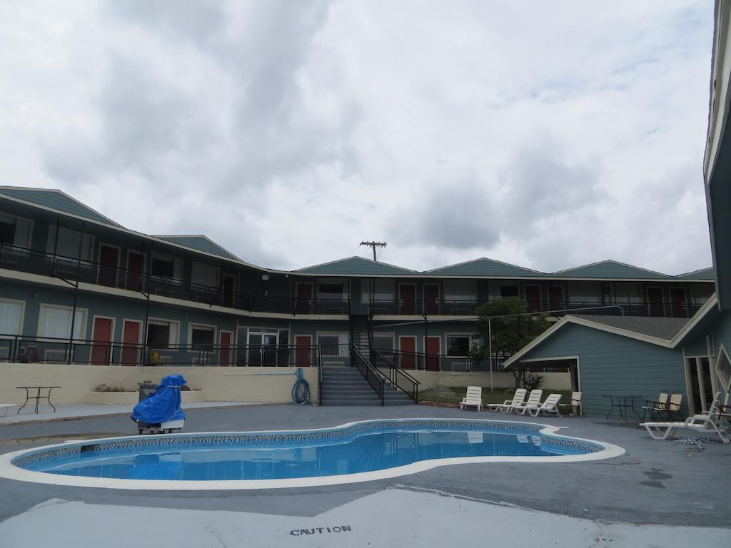 Flagship Inn Lake Brownwood Kültér fotó