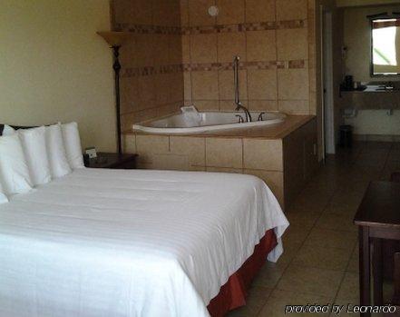 Flagship Inn Lake Brownwood Kültér fotó
