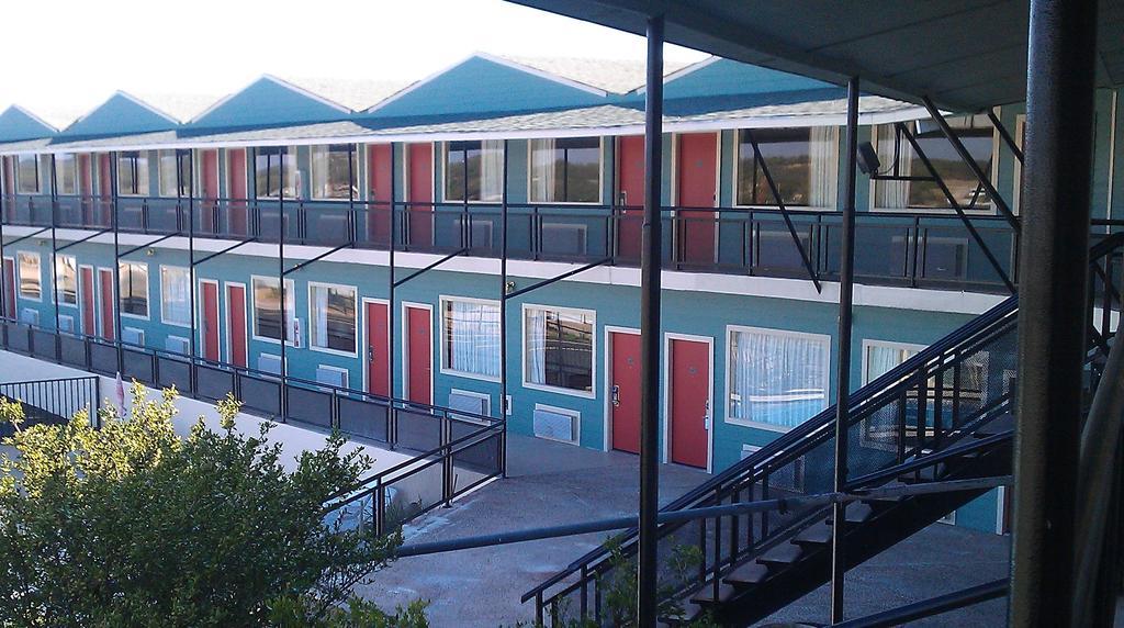 Flagship Inn Lake Brownwood Kültér fotó